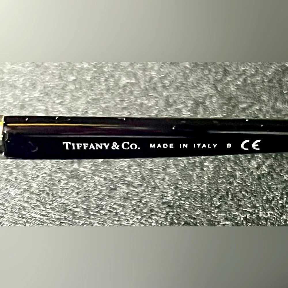 Tiffany & company black and Tiffany blue frames. Must get lenses removed profess - Picture 4 of 6